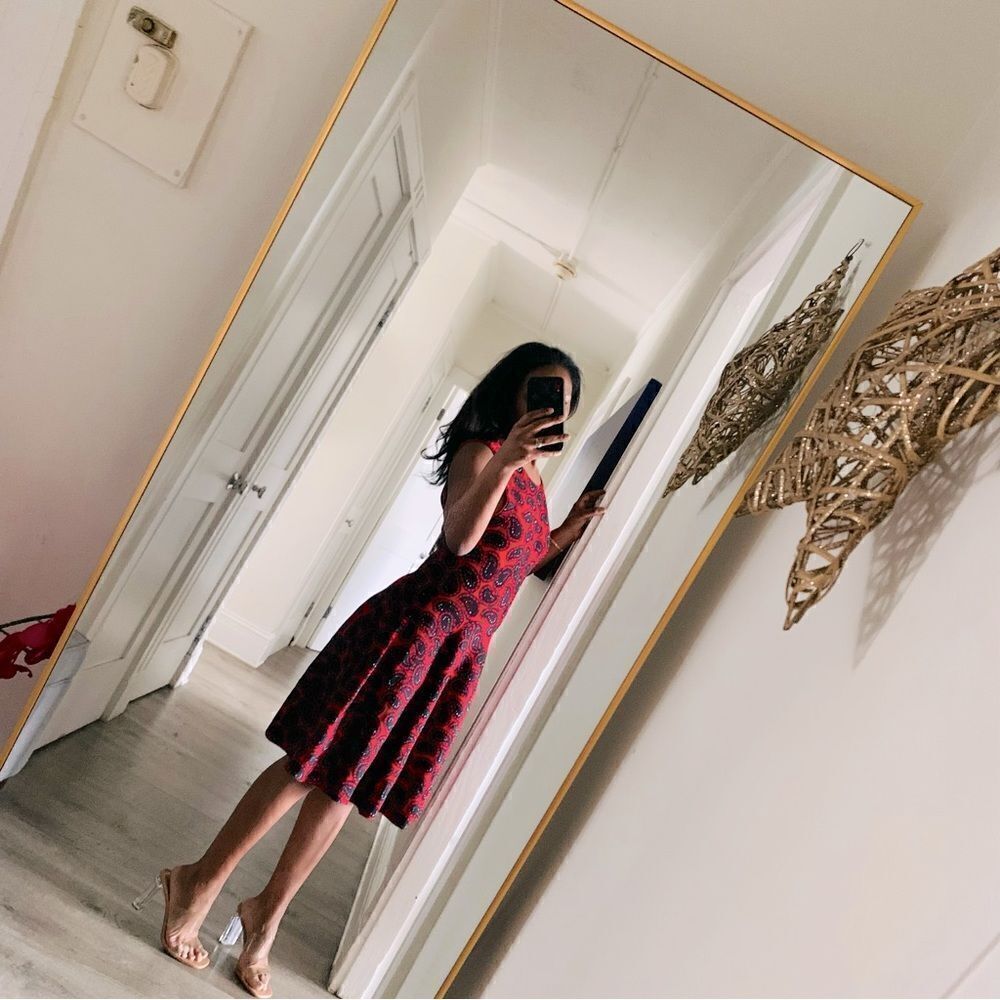 ISSA LONDON RED MIDI DRESS - Picture 3 of 15